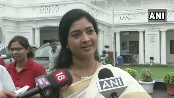 थप्पड़ कांड की वजह से थीं चर्चा में 