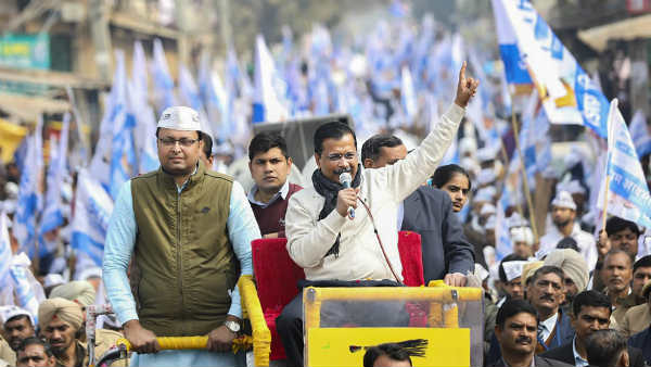 अरविंद केजरीवाल को बताया था 'आतंकवादी'