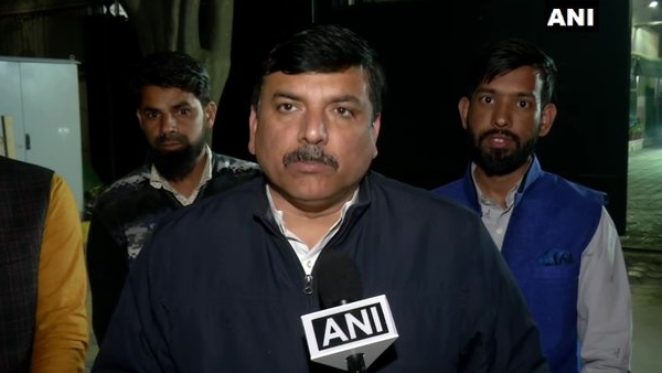 30 स्ट्रांग रूम की निगरानी करेगी AAP 