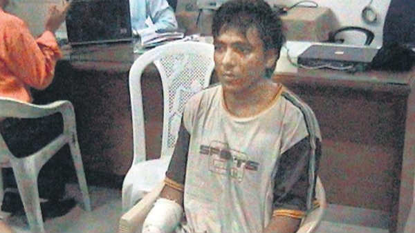 पुलिस सामने नहीं लाना चाहती थी कसाब की पहचान 