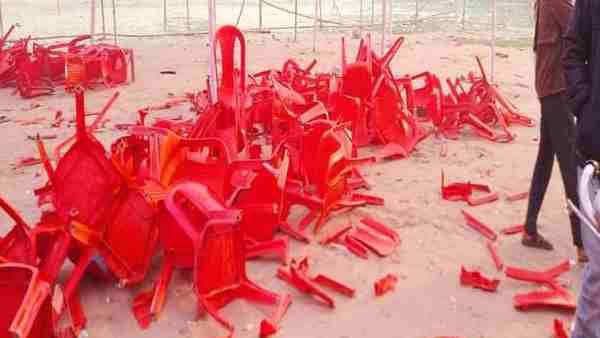 शो के दौरान मची भगदड़