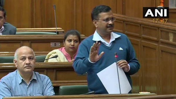 दंगे राजनीतिक तत्वों और बाहरी लोगों द्वारा किए गए: केजरीवाल