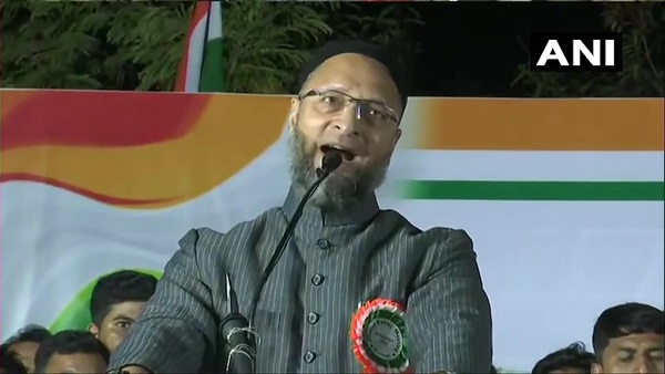 'कागज दिखाने की बात होगी तो सीना दिखाएंगे कि मार गोली'