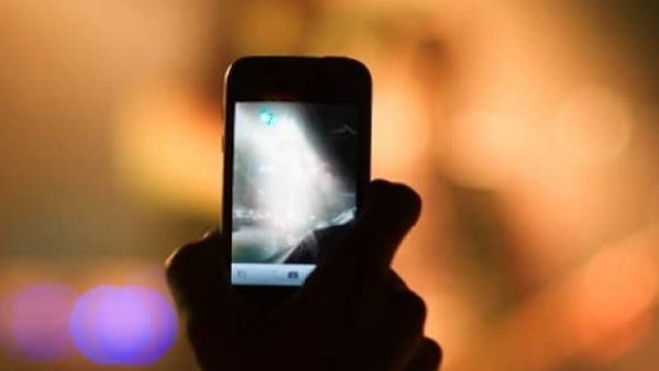 छात्राओं ने परिजनों को बताई टीचर की करतूत