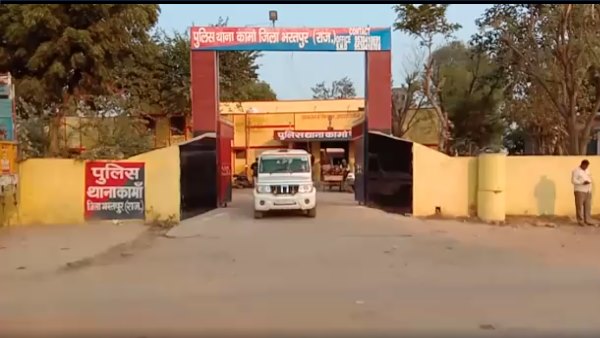  कई पुलिसकर्मियों के भी आई चोटें