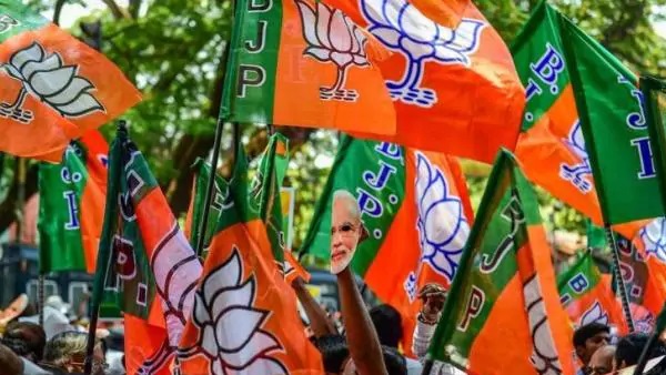 भाजपा को सभी पार्टियों से तीन गुना अधिक पैसा मिला भाजपा को सभी पार्टियों से तीन गुना अधिक पैसा मिला