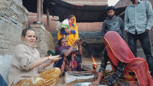 रूसी पर्यटकों ने दो दिन गुजारे सेंगवा में 