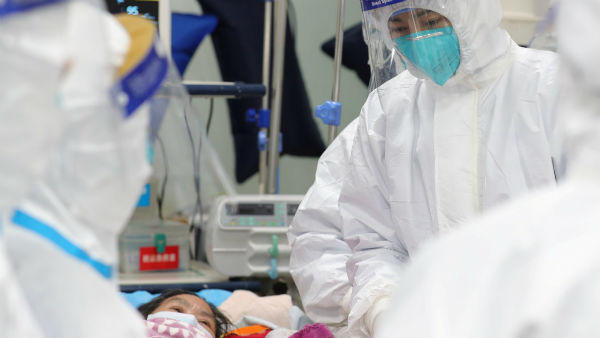 विदेशी नागरिकों की हो रही है जांच