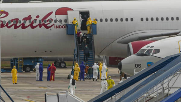  सबसे पहले टैक्‍सी ड्राइवर में मिले थे लक्षण 