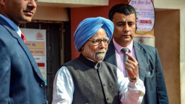 Delhi Assembly Election 2020, Delhi Assembly Election, Delhi Election, Delhi, bjp, aap, aam aadmi party, pictures, politicians, voting, दिल्ली विधानसभा चुनाव 2020, दिल्ली विधानसभा चुनाव, दिल्ली, दिल्ली चुनाव, तस्वीरें, राजनेता, वोटिंग, मतदान