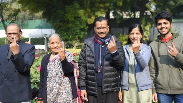 साउथ दिल्ली में AAP का दबदबा