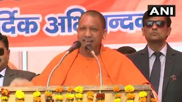 केजरीवाल के शाहीन बाग में बिरयानी खिलाने पर बोले योगी आदित्यनाथ