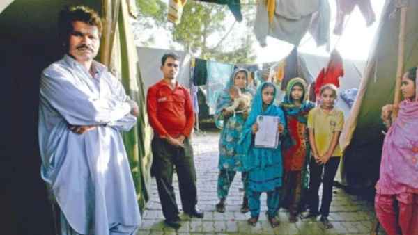 पाकिस्तान में बसे हैं इतने हिंदू 