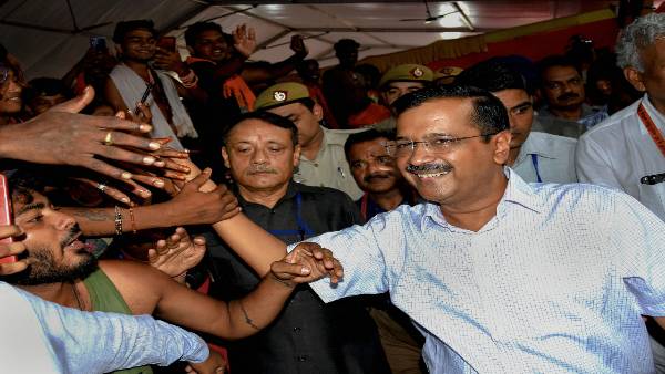 वादे पूरे नहीं होने पर केजरीवाल को नहीं, खुद को कोसेगी दिल्ली?
