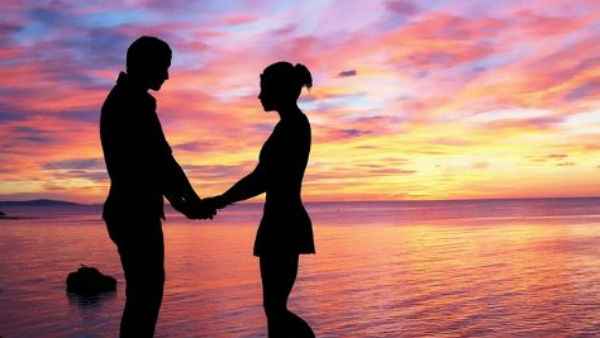 अपने दिल के भी सारे अरमान सजा ले...