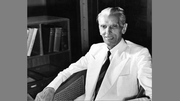 लड़की को गिरफ्तार करने की मांग लड़की को गिरफ्तार करने की मांग