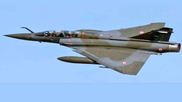 1480 किमी दूर तक बमबारी कर सकता है 