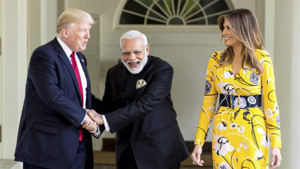 ट्रंप ने पोस्ट किया वीडियो ट्रंप ने पोस्ट किया वीडियो