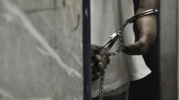 इस मामले में किया गया गिरफ्तार