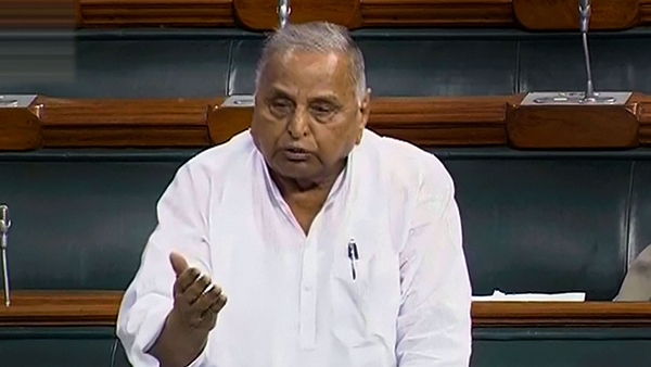 मुलायम सिंह ने किया लंच ब्रेक पर फैसला