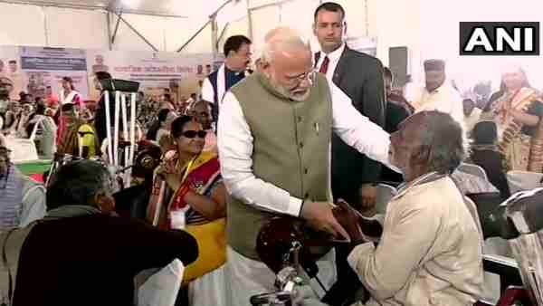 PM Narendra Modi visit in Prayagraj and Chitrakoot