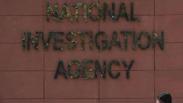 जेल वॉर्डन पर पाइप से किया हमला 