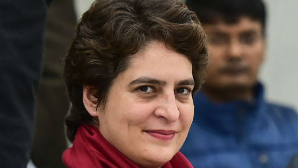 प्रियंका गांधी क्या इसके लिए मानेगी ? प्रियंका गांधी क्या इसके लिए मानेगी ?