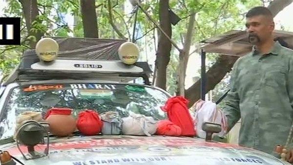 61,000 किमी की 'तीर्थयात्रा' कर लौटे हैं 61,000 किमी की 'तीर्थयात्रा' कर लौटे हैं