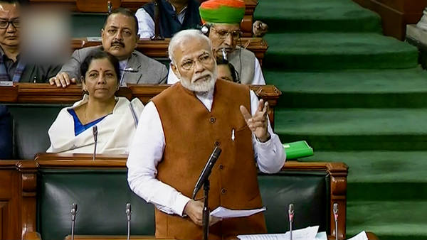 गांधी हमारे लिए जिंदगी- मोदी