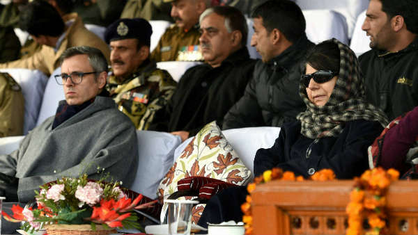 महबूबा पर राष्ट्र-विरोधी बयान का आरोप है