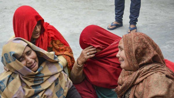 पति के नाम पर नहीं बना कोई मेमोरियल पति के नाम पर नहीं बना कोई मेमोरियल