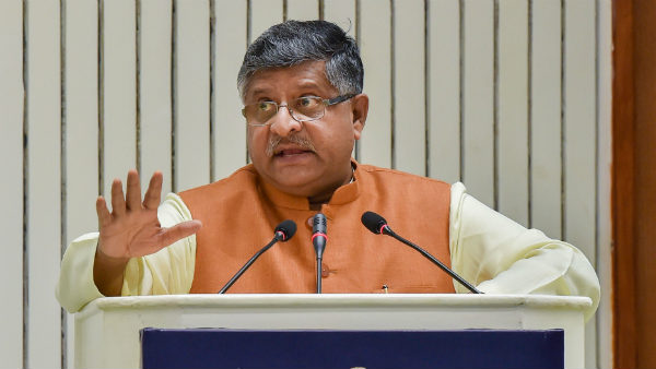 कांग्रेस पर लगाया हल्की राजनीति करने का आरोप