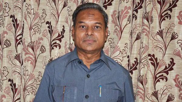  छात्राओं के साथ-साथ छात्रों की भी मदद