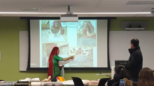 रूमा ने राजस्थान की हस्त शिल्प कला पर डाला प्रकाश