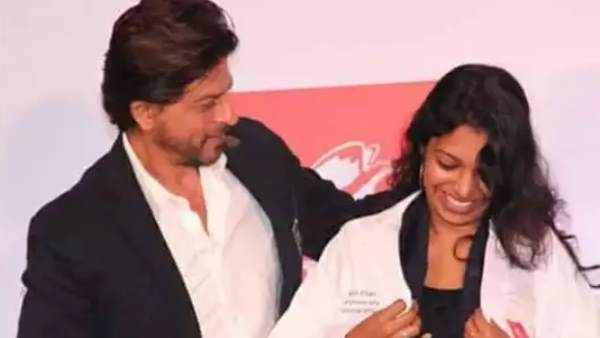 शाहरुख ने गोपिका को दी बधाई