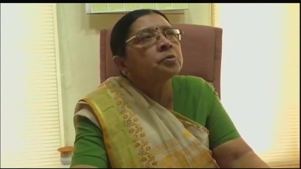 'जिन छात्राओं को पीरियड्स हो रहे थे, उन्हें अलग किया'