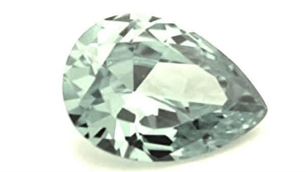 एक्वामरीन पहनने से शरीर में पानी की कमी नहीं होती...