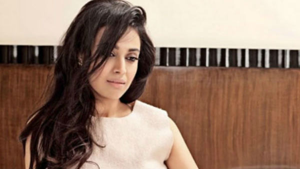 सहूलियत के हिसाब से लोगों को देशद्रोही कहते हैं सहूलियत के हिसाब से लोगों को देशद्रोही कहते हैं