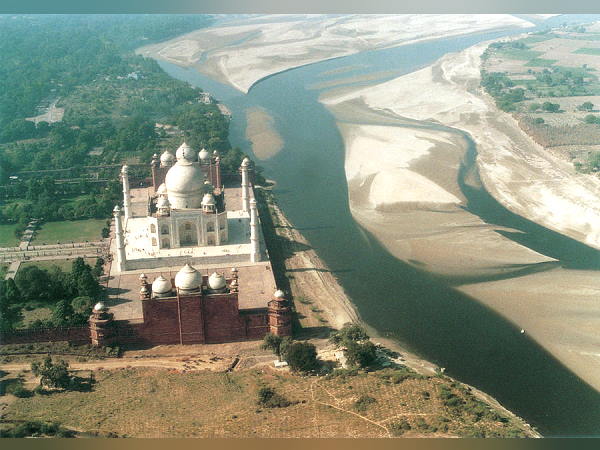 यमुना में इसलिए छोड़ा गया गंगा का पानी यमुना में इसलिए छोड़ा गया गंगा का पानी