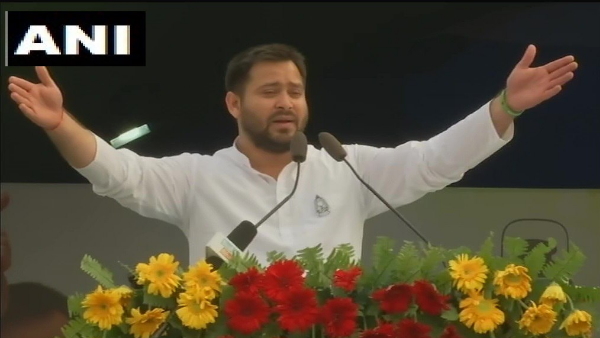 bihar, rjd, tejashwi yadav, Berozgari Hatao Yatra,bihar assembly elections 2020,बिहार विधानसभा चुनाव 2020, आरजेडी, तेजस्वी यादव, बिहार, बेरोजगारी यात्रा bihar, rjd, tejashwi yadav, Berozgari Hatao Yatra,bihar assembly elections 2020,बिहार विधानसभा चुनाव 2020, आरजेडी, तेजस्वी यादव, बिहार, बेरोजगारी यात्रा