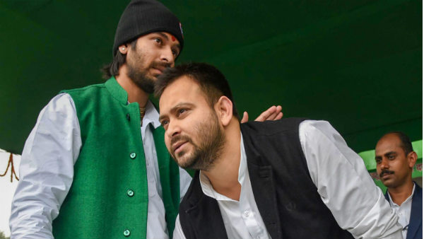 पहले भी आक्रामक तेवर दिखा चुके हैं तेज प्रताप