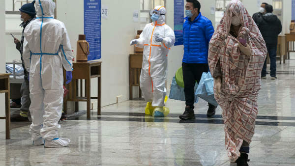 नस्‍लभेदी शब्‍द का प्रयोग 