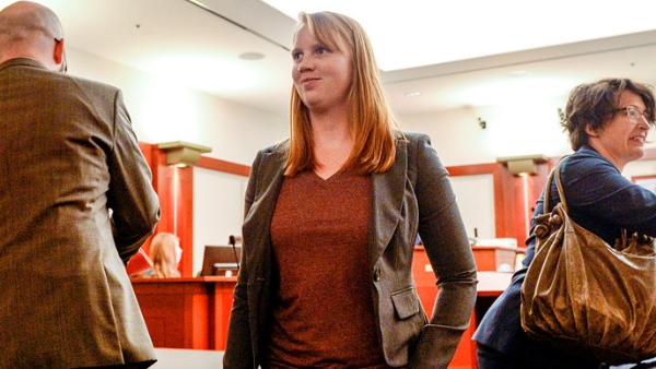 महिला ने स्वीकार किया आरोप