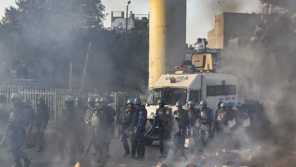 जानिए पत्रकार की जुबानी, दहशत की कहानी