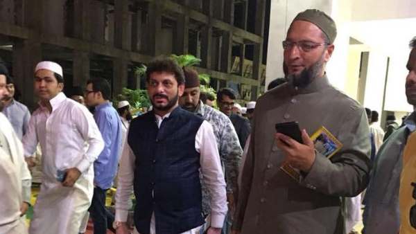 वारिस पठान का बयान, waris pathan speech, asaduddin owaisi, waris pathan, aimim, असदुद्दीन ओवैसी, एआईएमआईएम, वारिस पठान 