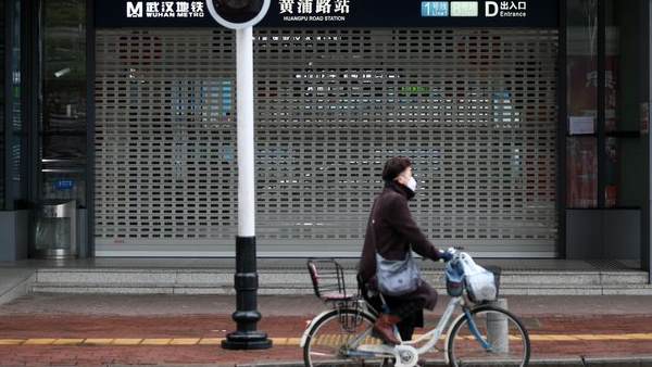 वांग का पूरा परिवार बीमार है