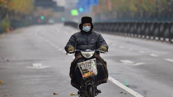 'कोई हमारी मदद नहीं कर रहा'