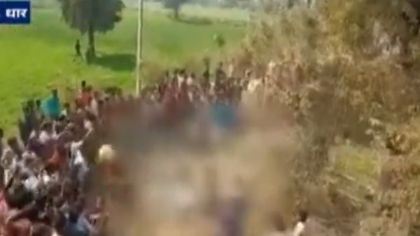  धार मॉब लिंचिंग की शुरुआत रास्ता रोकने से