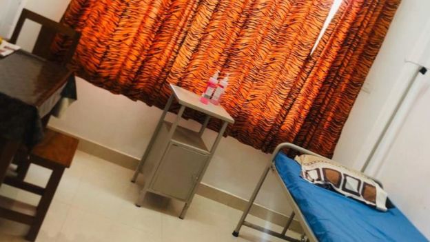 राफ़िया ने बताया कि डॉक्टर और नर्स उनसे काफ़ी अच्छे से पेश आए