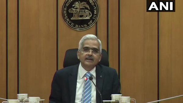 आरबीआई गवर्नर ने किया 'अनुमति' शब्द का इस्तेमाल